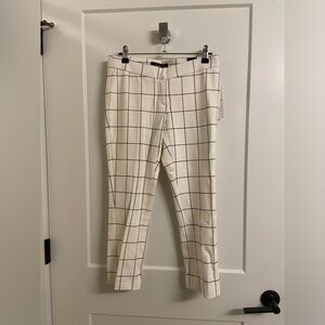 New petite women’s dress pants, size 4P